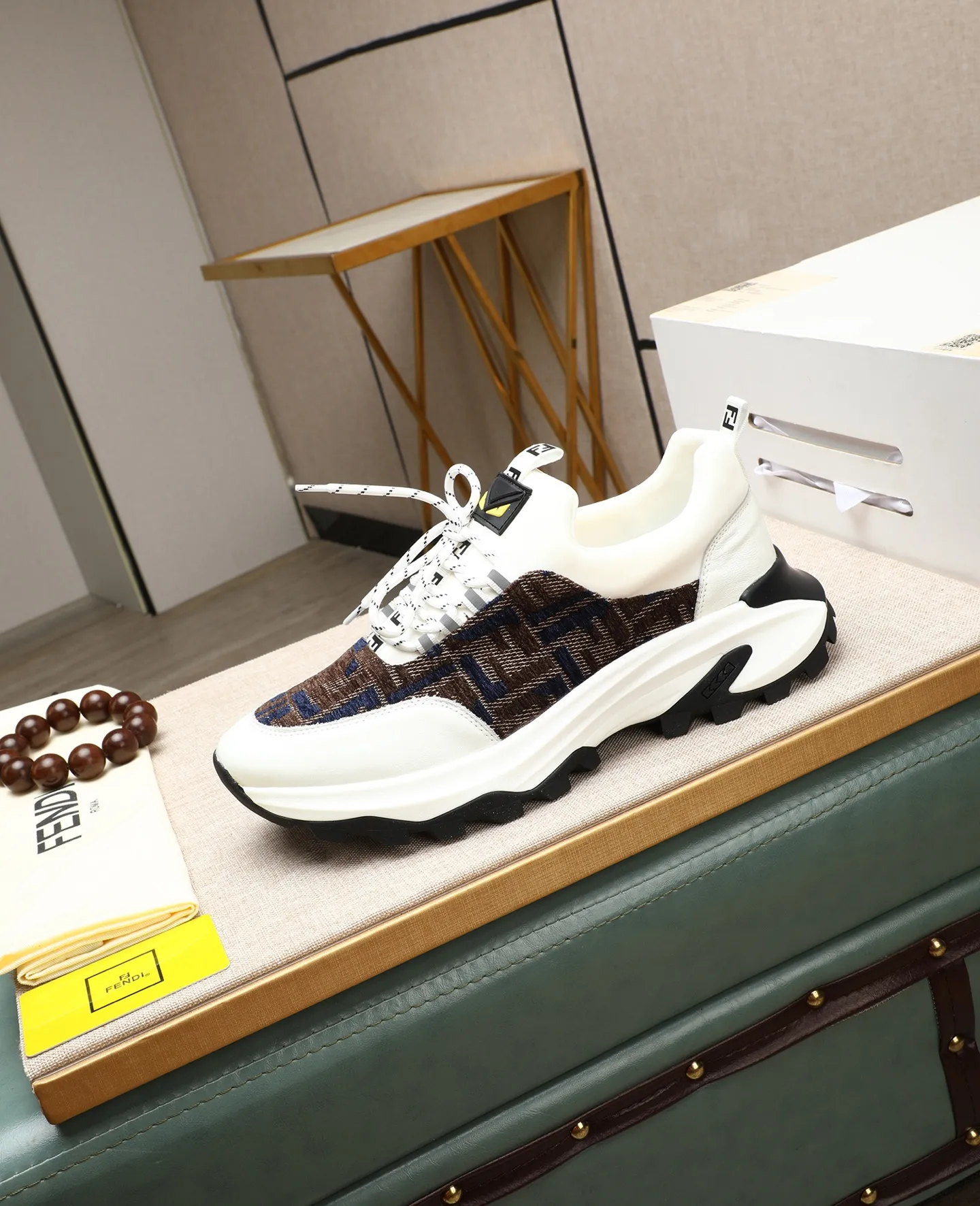 Men's shoes 💰460🕷🕷[FENDI] Fendi fashionable casual men's shoes 🇨🇳Original official website 1:1 model opening, new models are available first 💯Not high-profile but avant-garde, simple About low-key and fashionable, super versatile style 🌿 Made of original cowhide ➕ Pigskin lining 🎋 The version is comfortable on the feet, so rigorous for any small place, and the workmanship is first-class 🍍38-44 Large quantities in stock
